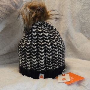 Chic Black and White Knit Beanie with Faux Fur Pom-Pom